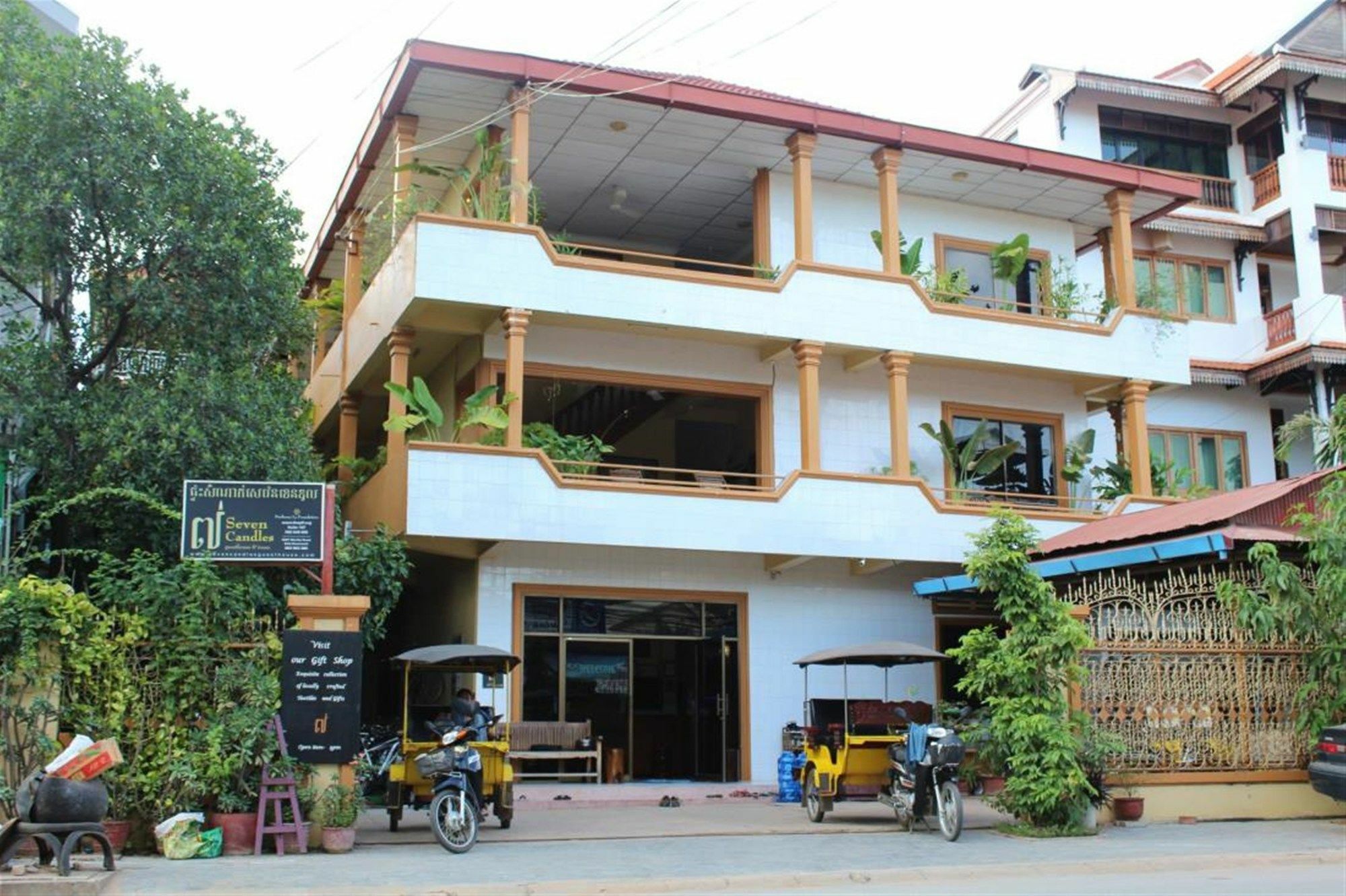 Seven Candles Guesthouse Siem Reap Exterior photo
